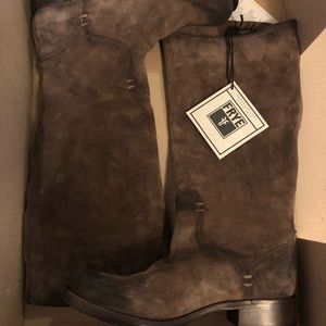 Women’s FRYE Elena Pull on knee high boot